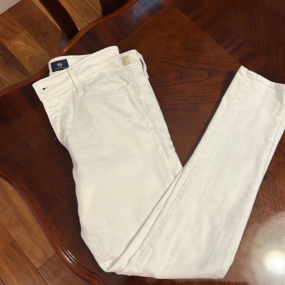 AG Farrah skinny white ankle.